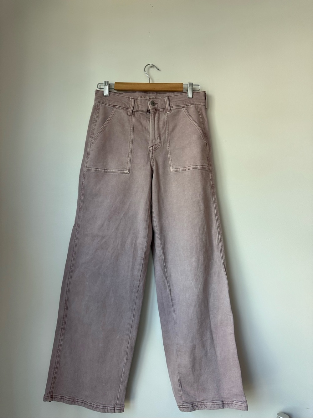 American Eagle Mauve Purple Stretch Skater Wide Leg Utility Cargo Pants Size 4 R